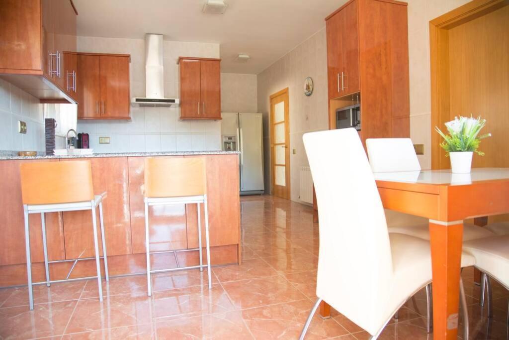 Casa Bella Con Piscina Vila Caldes De Montbui Exterior foto