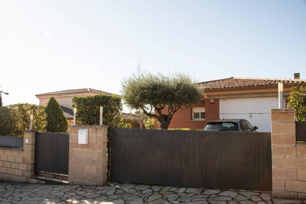 Casa Bella Con Piscina Vila Caldes De Montbui Exterior foto